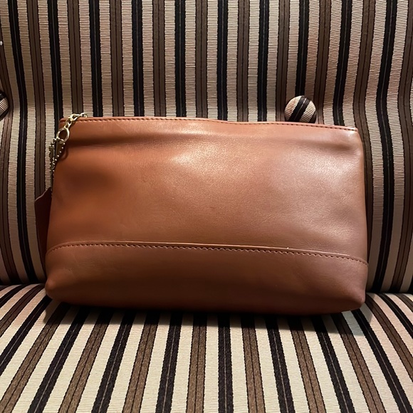Coach Bags Vintage Coach 772 Large Cosmetic Case British Tan Poshmark